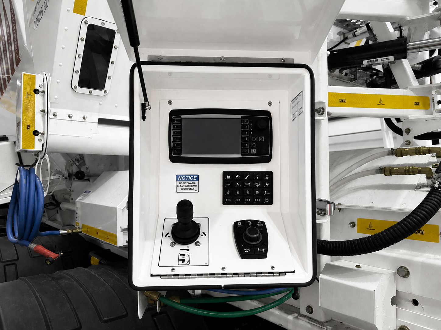 Commander 1 control system for ProAll volumetric concrete mixers